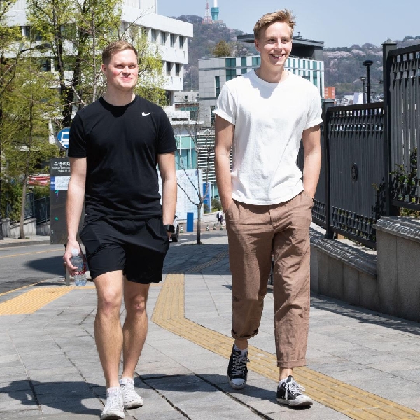 「Meet Our Exchange Student」 - OSKARSSON, ERIK & SORTELIUS, ERIK